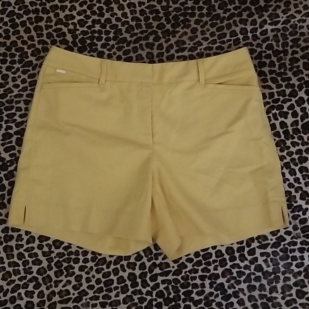 White House Black Market Sunflower Shorts nwot